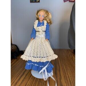 1966 Mattel Twist/Turn Head/Waist, Bend Knees, Feet Holes,Malaysia barbie Doll